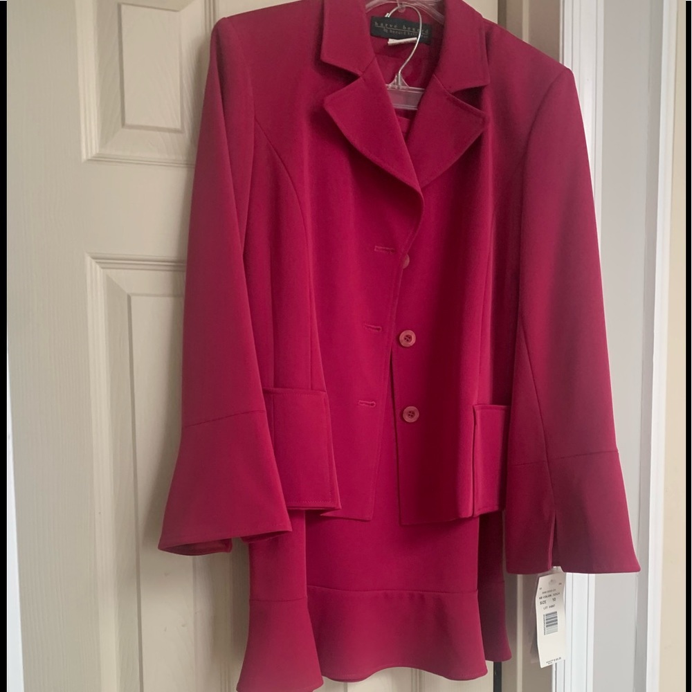 Fuschia two-piece skirt suit with ruched skirt
